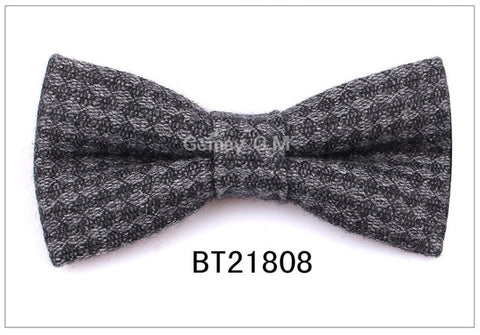 New Wool Bow Ties For Men Cravats Fashion Adjustable Woolen Bowtie for Wedding Party Groom Butterfly Adult Plaid Bowties